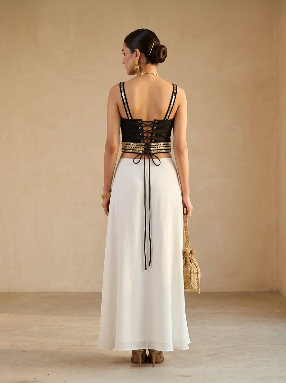THE VERSATILE CORSET-BLACK