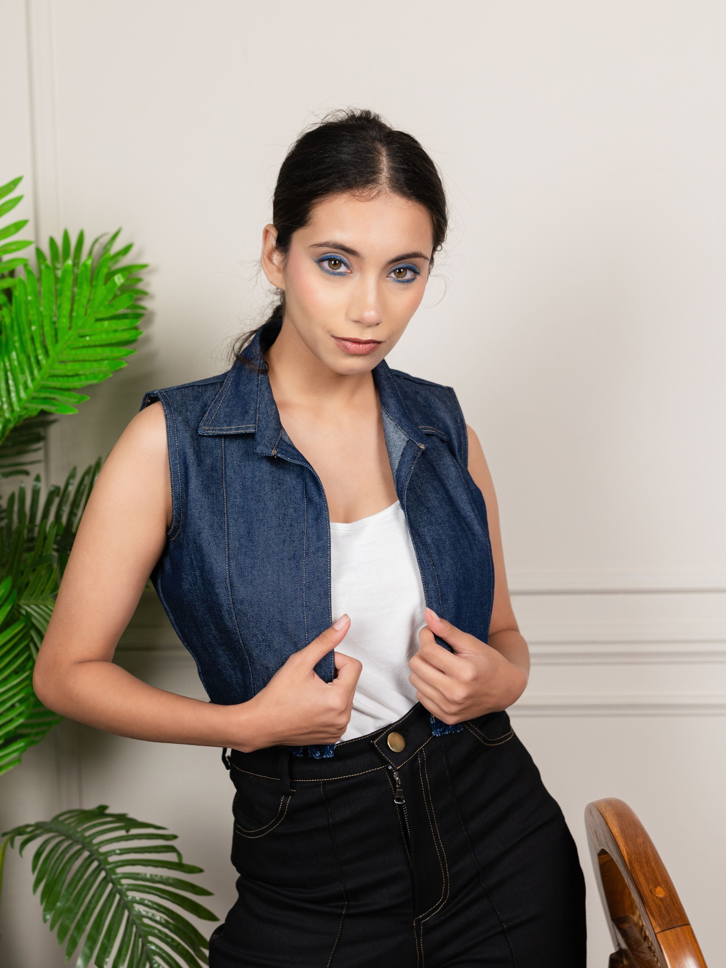 Raw Edge Crop Jacket